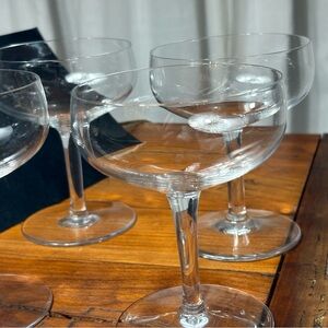Elegant Baccarat Champagne glasses (6)